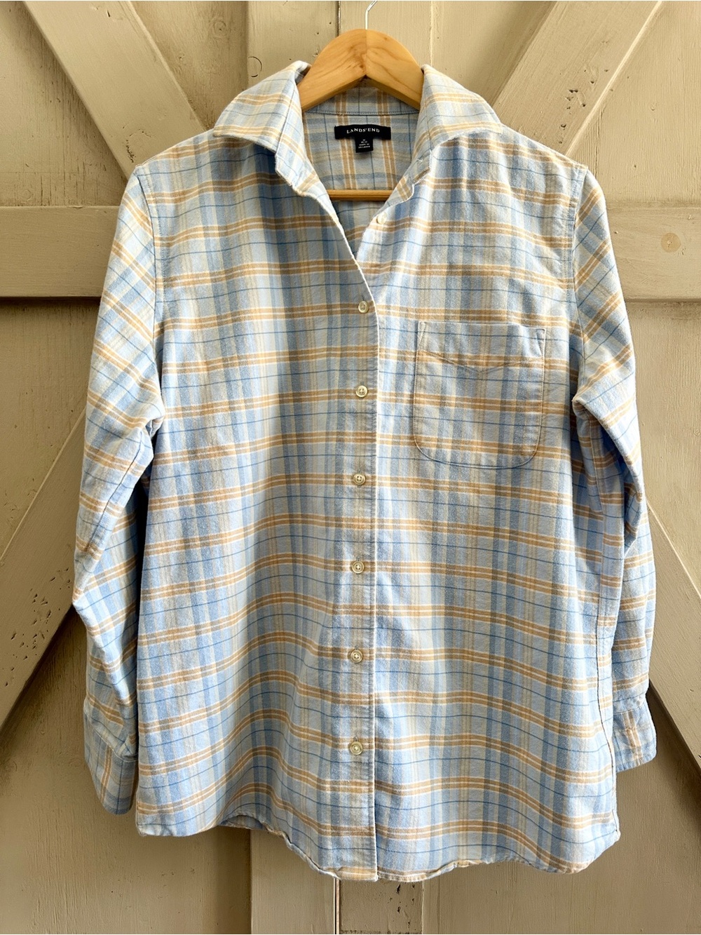 Lands’ End Women’s Plaid Flannel Button Front Shirt Blue Tan Cotton Size M 10-12